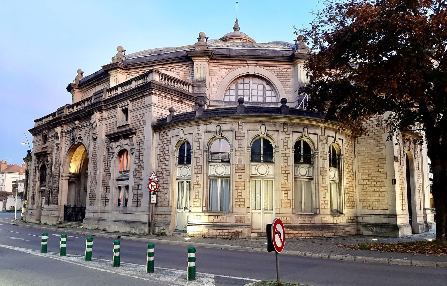 À Troyes, la nouvelle saison culturelle commence avant même le premier spectacle.